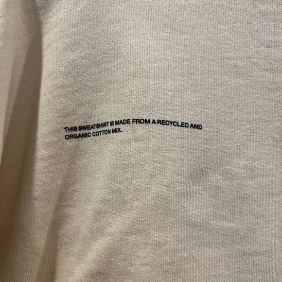 Pangaia - Picture 2 of 8